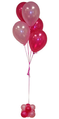 Sevdiklerinize 17 adet u�an balon demeti yollayin. Ankara �ankaya Panora AVM �i�ek�i ma�azas�