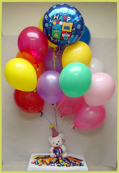Ankara �ankaya Panora AVM �i�ek�i ma�azas� Sevdiklerinize 17 adet u�an balon demeti yollayin.