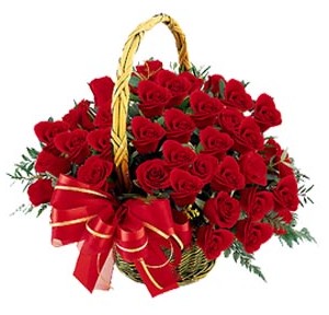 Ankara Ke�i�ren Forum Outlet AVM �i�ek�i �i�ek sipari�i 41 adet k�rm�z� g�l sepeti aranjman�