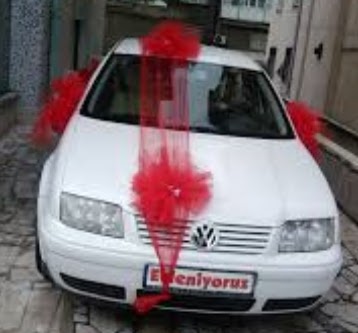 Ankara �ankaya Karum i� ve al��veri� merkezi AVM ucuz �i�ek g�nder �i�eksiz gelin arabas� s�slemesi