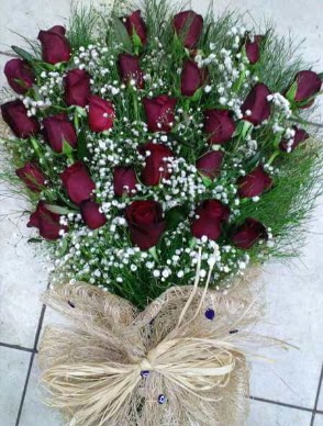 33 Adet g�lden k�z isteme �i�e�i buketi Ankara �ankaya Taurus AVM �i�ek�iler �i�ek sat���