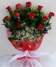 11 adet k�rm�z� g�lden g�rsel �i�ek Ankara �ankaya Taurus AVM �i�ek�iler �i�ek sat���