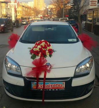 Araba s�slemesi gelin arabas� Ankara �ankaya K�z�lay Al��veri� Merkezi AVM �i�ek �i�ek�i , �i�ek�ilik 