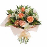 Ankara �ankaya K�z�lay Al��veri� Merkezi AVM �i�ek �i�ek�i , �i�ek�ilik  karisik buket tanzimi demeti - anneler g�n� �i�ek buketi -