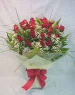 Ankara �ankaya K�z�lay Al��veri� Merkezi AVM �i�ek �i�ek�i , �i�ek�ilik  sevenlere �zel 11 adet g�l