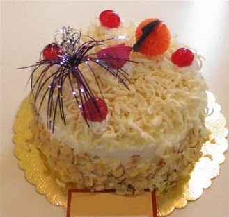 pasta siparisi 4 ile 6 kisilik yaspasta mis lezzette Ankara �ankaya Ankamall AVM �i�ek�i telefonlar�