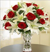 12 adet k�rm�z� g�l 2 dal kazablanka vazosu Ankara �ankaya Taurus AVM �i�ek�iler �i�ek sat���