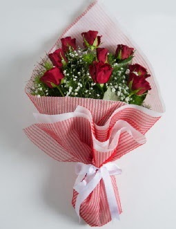 9 adet k�rm�z� g�lden buket Ankara �ankaya Taurus AVM �i�ek�iler �i�ek sat���