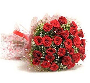 27 Adet k�rm�z� g�l buketi Ankara �ankaya Karum i� ve al��veri� merkezi AVM ucuz �i�ek g�nder